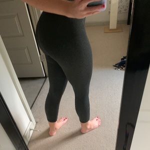 Grey crop leggings